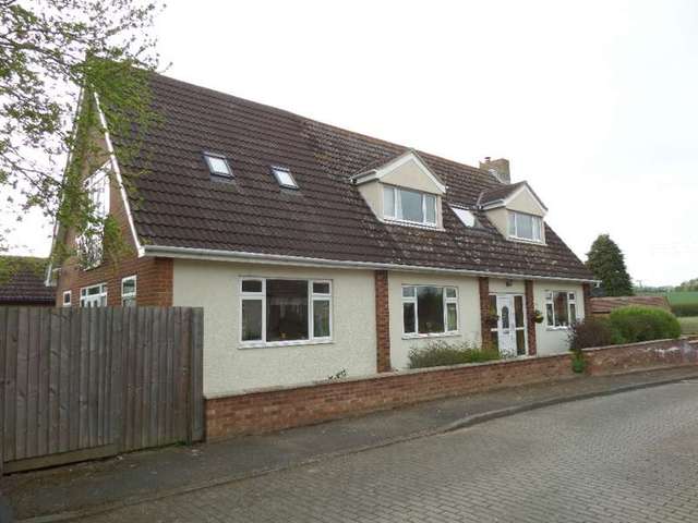  Image of 5 bedroom Detached house for sale in Cranfield Road Moulsoe Newport Pagnell MK16 at Milton Keynes, MK16 0HB