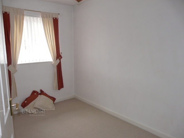  Image of 3 bedroom Terraced house to rent in Windsor Avenue Falkirk FK1 at Falkirk Falkirk Falkirk, FK1 5HQ