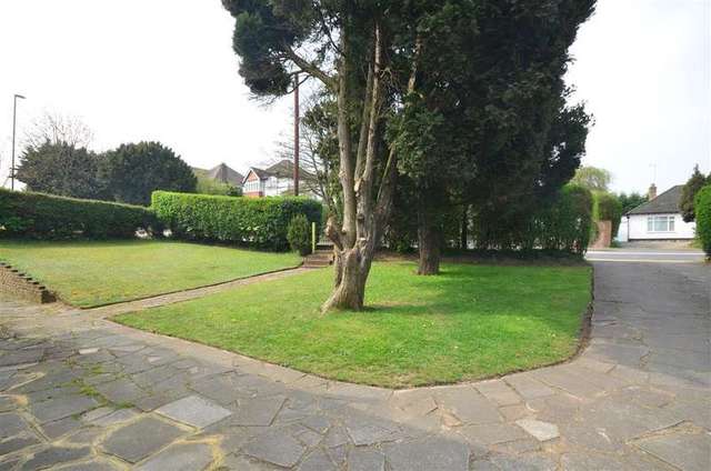  Image of 4 bedroom Detached house for sale in Woodcote Grove Road Coulsdon CR5 at Coulsdon Surrey Coulsdon, CR5 2AD