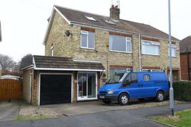  Image of 4 bedroom Semi-Detached house for sale in Woodcroft Avenue Hull HU6 at Woodcroft Avenue  Hull, HU6 8LH