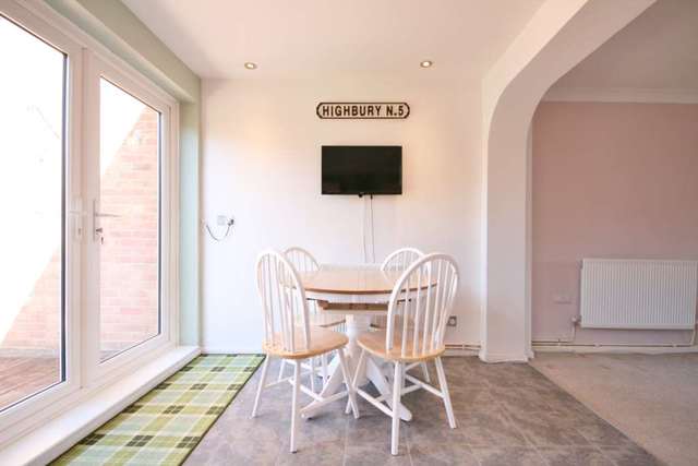  Image of 3 bedroom Terraced house for sale in Bramfield Place Hemel Hempstead HP2 at Bramfield Place Woodhall Farm Hemel Hempstead, HP2 7NZ