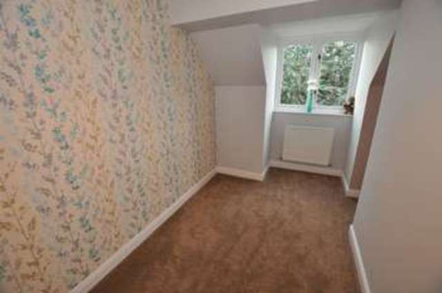  Image of 4 bedroom Detached house for sale in Woodleighton Grove Uttoxeter ST14 at Woodleighton Grove  Uttoxeter, ST14 8BX