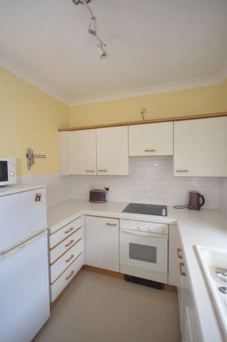  Image of 1 bedroom Flat to rent in Westwood Road Southampton SO17 at Westwood Road  Southampton, SO17 1DP