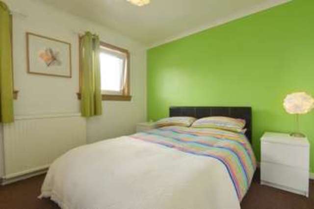  Image of 3 bedroom Detached house for sale in Beauly Drive Livingston EH54 at Beauly Drive  Livingston, EH54 5LG