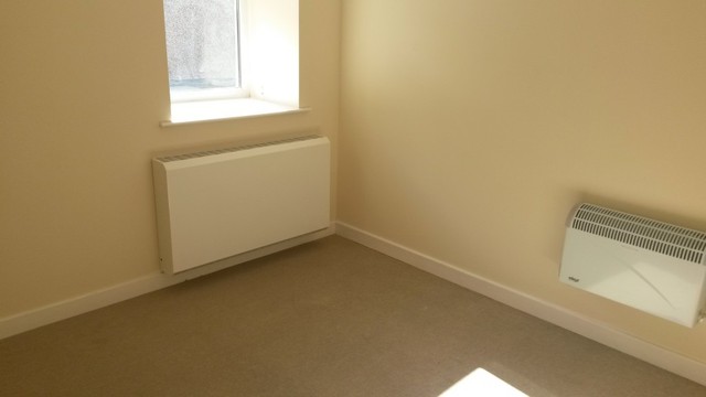 Image of 2 bedroom Flat to rent in Priory Street Carmarthen SA31 at 103 Priory Street  CARMARTHEN, SA31 1NB