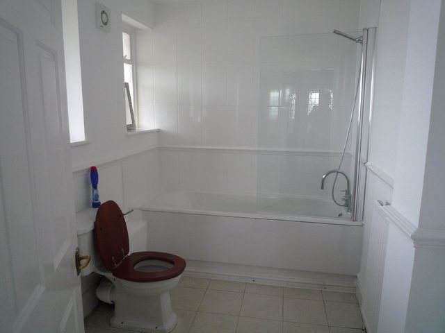  Image of 2 bedroom Flat to rent in Plymouth Grove Manchester M13 at Manchester  Rusholm, M13 0AF