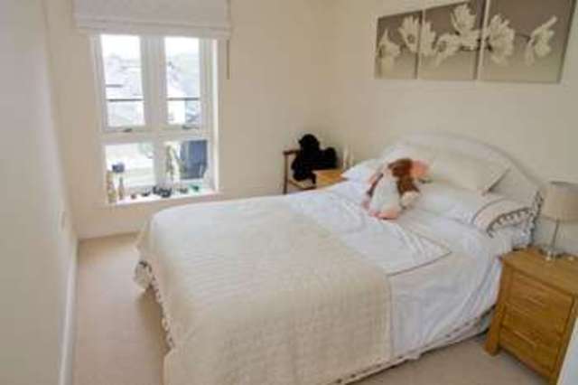  Image of 2 bedroom Flat for sale in Beezon Road Kendal LA9 at Kendal Cumbria Kendal, LA9 6EQ