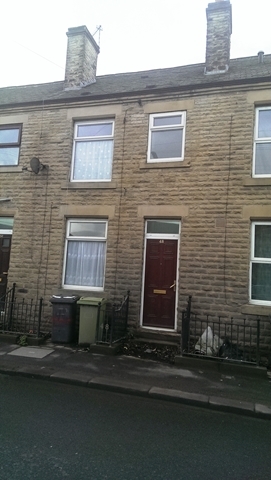  Image of 3 bedroom Detached house to rent in Calder Road Dewsbury WF13 at Calder Road  Dewsbury, WF13 3JS