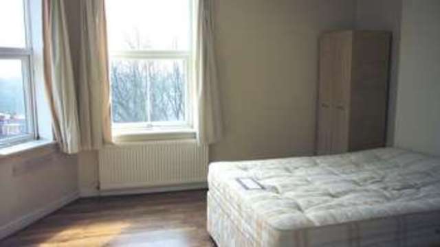  Image of 1 bedroom Flat to rent in Crookesmoor Road Sheffield S10 at 471 Crookesmoor Road  Sheffield, S10 1BG