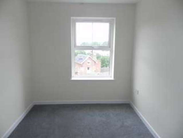  Image of 2 bedroom Flat to rent in Mill Lane Kidderminster DY11 at Mill Lane  Kidderminster, DY11 6YN
