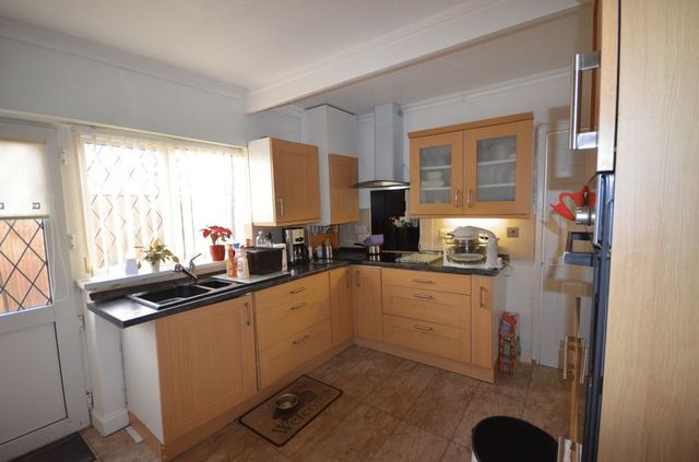  Image of 2 bedroom Property for sale in Parksway Knott End-on-Sea Poulton-Le-Fylde FY6 at Parksway Knott End-On-Sea Poulton-Le-Fylde, FY6 0DA