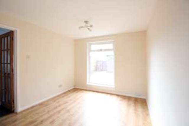  Image of 3 bedroom Terraced house for sale in Barnton Place Glenrothes KY6 at Barnton Place  Fife, KY6 2PS