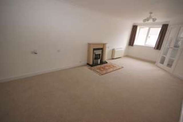  Image of 2 bedroom Flat for sale in Ackender Road Alton GU34 at Ackender Road  Alton, GU34 1JW