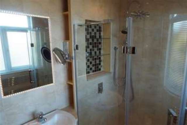  Image of 4 bedroom Detached house to rent in Addison Avenue London N14 at London, N14 4AJ