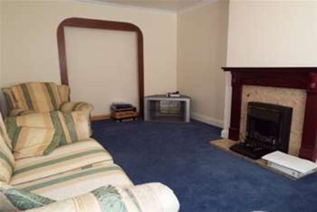  Image of 4 bedroom Detached house to rent in Addison Avenue London N14 at London, N14 4AJ