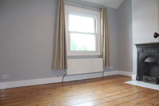  Image of 2 bedroom Terraced house to rent in Albert Road Epsom KT17 at Albert Road  Epsom, KT17 4EH
