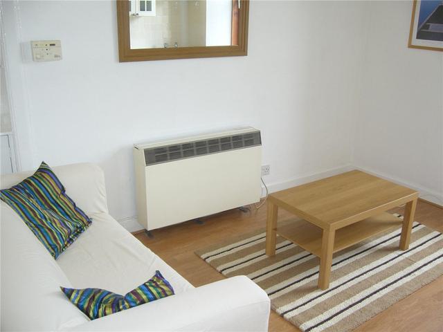  Image of 1 bedroom Flat to rent in Albert Street Edinburgh EH7 at Leith Edinburgh Edinburgh, EH7 5NA