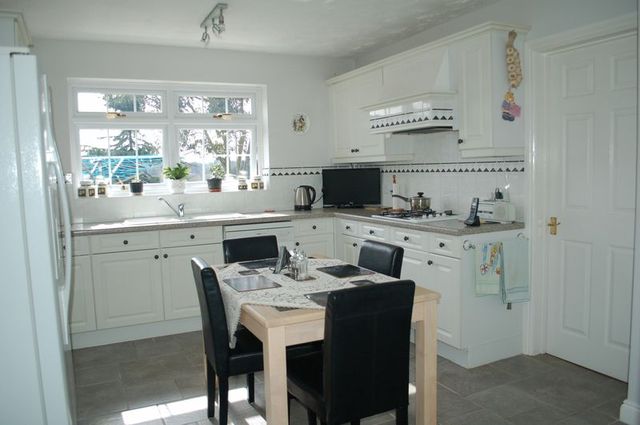  Image of 4 bedroom Detached house for sale in Alderton Road Orsett Grays RM16 at Alderton Road  Orsett, RM16 3DZ