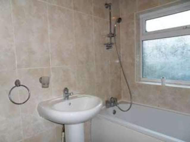  Image of 3 bedroom Terraced house to rent in Alexandra Road Handsworth Birmingham B21 at Alexandra Road Handsworth Birmingham, B21 0PL