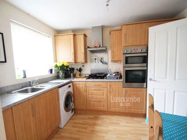  Image of 3 bedroom Town House to rent in Alicia Way Newport NP20 at Newport  Newport, NP20 2FL