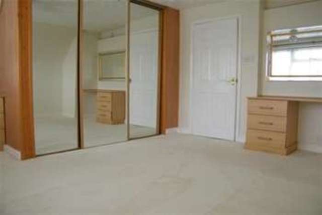  Image of 4 bedroom Detached house to rent in Yellow Hammers Alton GU34 at Alton, GU34 2JR