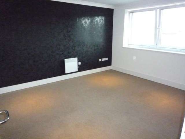  Image of 1 bedroom Apartment to rent in Anchor Street Ipswich IP3 at Anchor Street Orwell Quay Ipswich, IP3 0BY