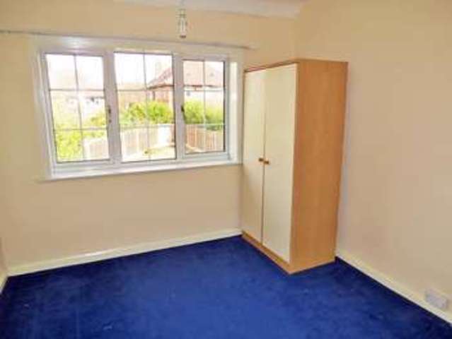  Image of 2 bedroom Semi-Detached house to rent in Appleby Walk Leeds LS15 at Leeds LS15 Leeds, LS15 0NJ