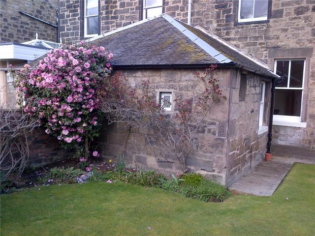  Image of 1 bedroom Terraced house to rent in Argyle Crescent Edinburgh EH15 at Portobello Edinburgh Edinburgh, EH15 2QE