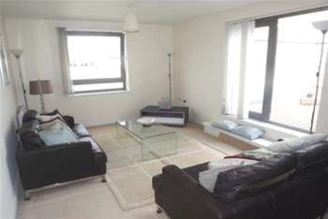  Image of 2 bedroom Flat to rent in Loates Lane Watford WD17 at Watford, WD17 2PJ