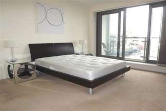  Image of 2 bedroom Flat to rent in Loates Lane Watford WD17 at Watford, WD17 2PJ