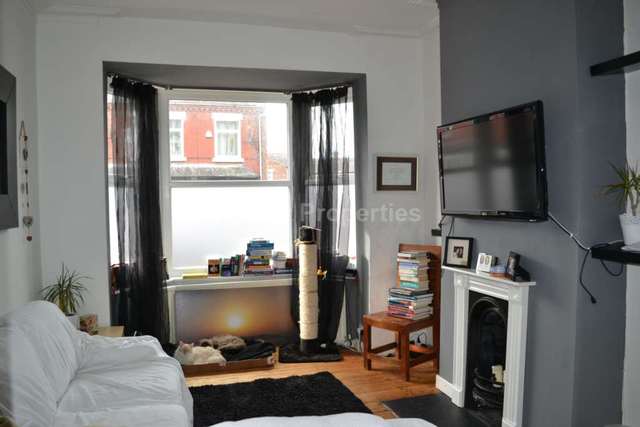  Image of 2 bedroom Detached house to rent in Ashley Lane Manchester M9 at Ashley Lane  Manchester, M9 4NU