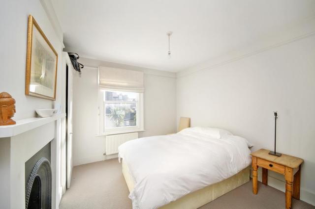  Image of 3 bedroom Terraced house for sale in Ashness Road London SW11 at Ashness Road  London, SW11 6RY