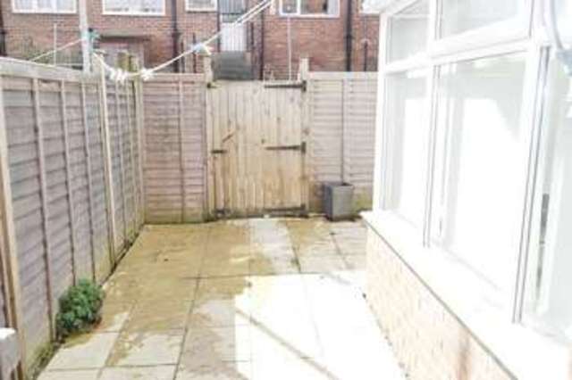  Image of 3 bedroom Terraced house to rent in Aston Place Bramley Leeds LS13 at Bramley, LS13 2DQ
