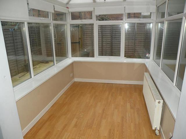  Image of 3 bedroom Terraced house to rent in Aston Place Bramley Leeds LS13 at Bramley, LS13 2DQ