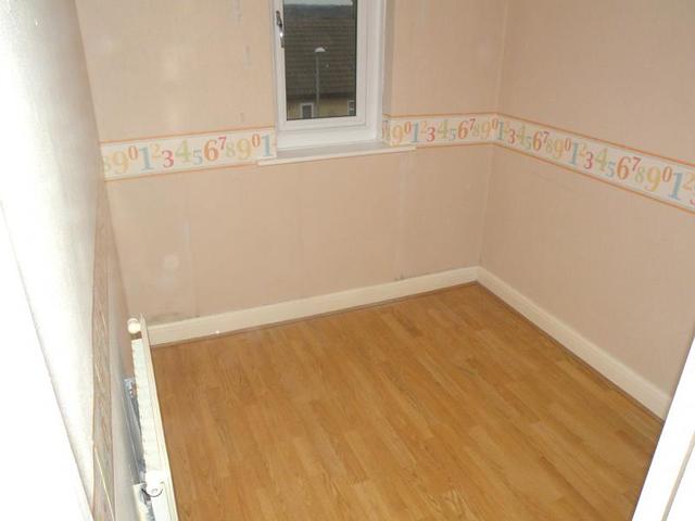  Image of 3 bedroom Terraced house to rent in Aston Place Bramley Leeds LS13 at Bramley, LS13 2DQ