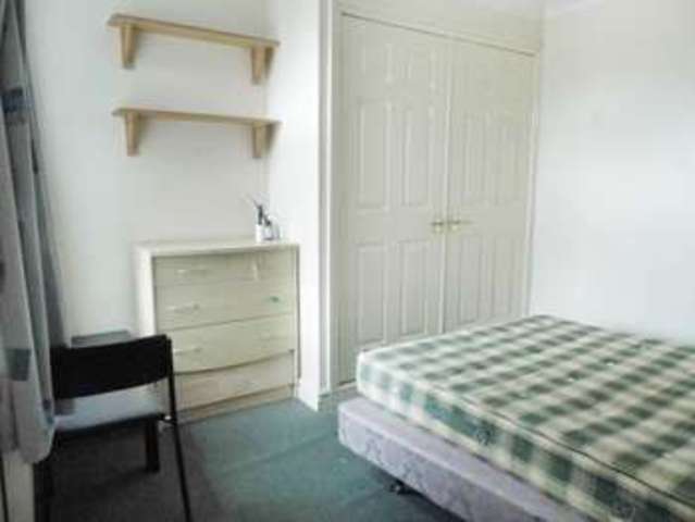  Image of 1 bedroom Flat to rent in Austin Street Hanley Stoke-on-Trent ST1 at Austin Street Hanley Stoke-On-Trent, ST1 3HY