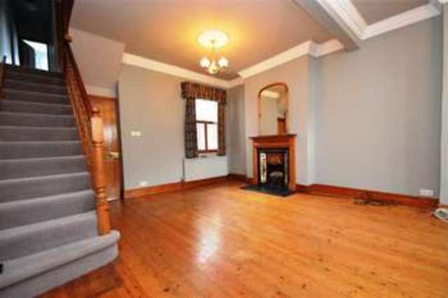  Image of 4 bedroom Terraced house to rent in Avening Road London SW18 at Wandsworth, SW18 4PN