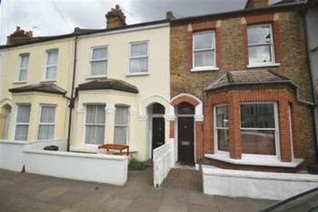  Image of 4 bedroom Terraced house to rent in Avening Road London SW18 at Wandsworth, SW18 4PN