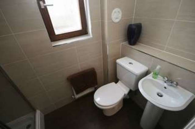  Image of 2 bedroom Flat to rent in Avonmill Road Linlithgow Bridge Linlithgow EH49 at Avonmill Road Linlithgow Bridge Linlithgow, EH49 7QX