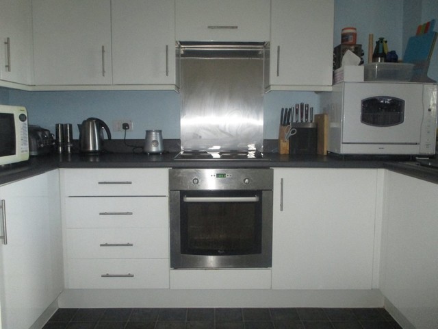  Image of 2 bedroom Apartment for sale in Aylward Street Portsmouth PO1 at Aylward Street  Portsmouth, PO1 3FG