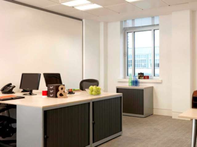  Image of Detached house to rent in Baker Street London W1U at Marylebone W1U London, W1U 6AG