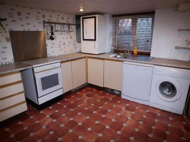  Image of 1 bedroom Terraced house for sale in Bakers Cottages Pudsey LS28 at Pudsey  Pudsey, LS28 7RP