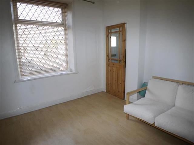  Image of 1 bedroom Terraced house for sale in Bakers Cottages Pudsey LS28 at Pudsey  Pudsey, LS28 7RP