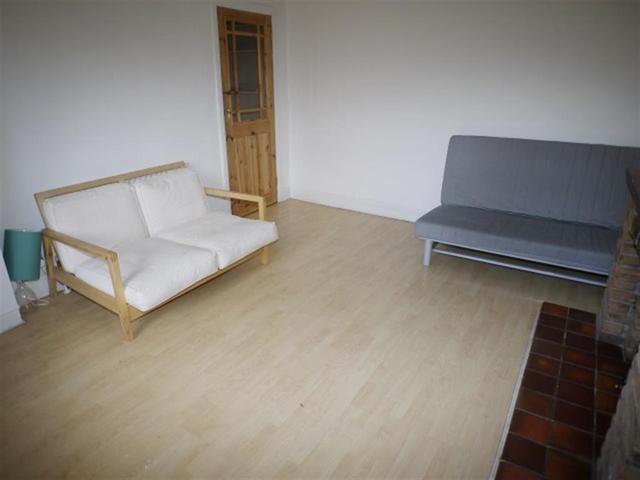  Image of 1 bedroom Terraced house for sale in Bakers Cottages Pudsey LS28 at Pudsey  Pudsey, LS28 7RP