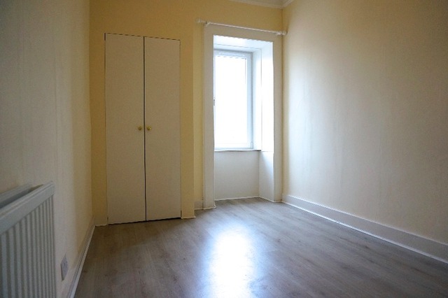  Image of 2 bedroom Flat to rent in Balfour Street Edinburgh EH6 at Leith Walk Edinburgh Edinburgh, EH6 5DG