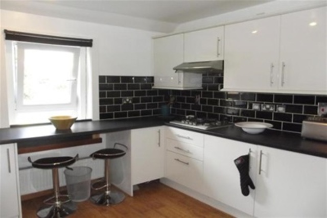  Image of 2 bedroom Flat to rent in Balkerach Street Doune FK16 at Drymen Stirling Stirling, FK16 6DF
