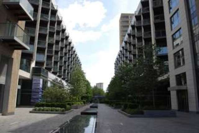  Image of Flat to rent in Baltimore Wharf London E14 at North Boulevard  Canary Wharf, E14 9EQ