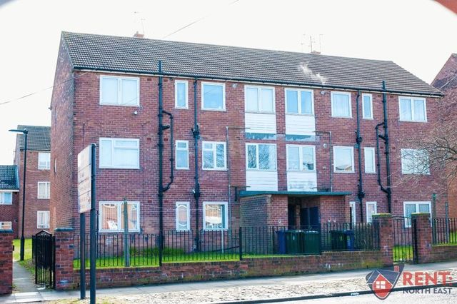  Image of 1 bedroom Flat to rent in Bamburgh Walk Gosforth Newcastle upon Tyne NE3 at Bamburgh Walk Gosforth Fawdon, NE3 3PH