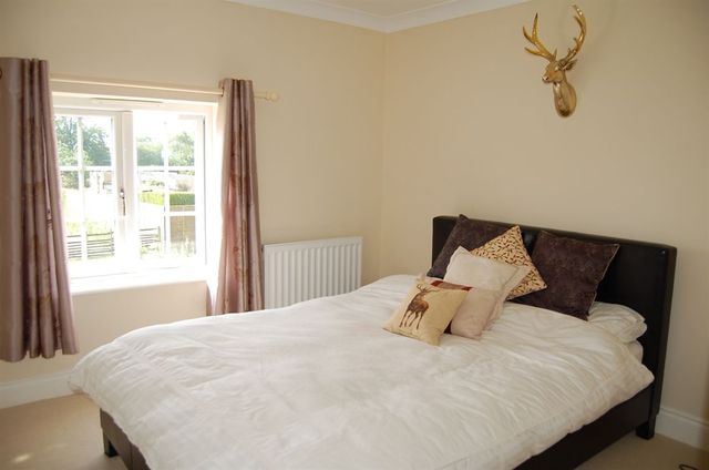 Image of 5 bedroom Detached house to rent in Barlings Lincoln LN3 at Lincoln  Lincoln, LN3 5DG