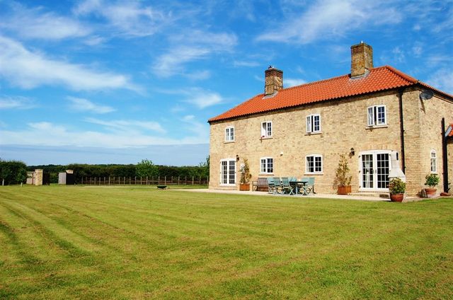  Image of 5 bedroom Detached house to rent in Barlings Lincoln LN3 at Lincoln  Lincoln, LN3 5DG